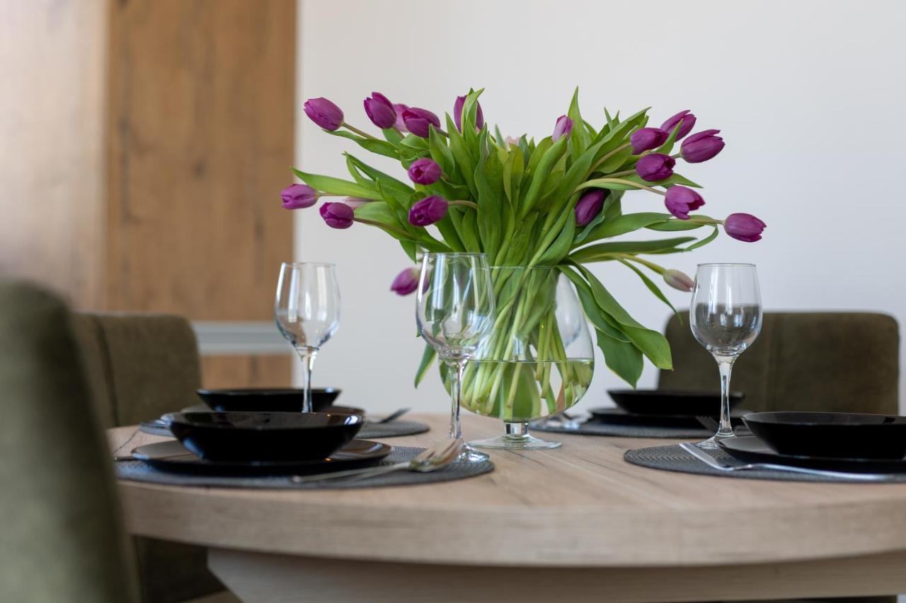 Apartments Maya & Tina Τρογκίρ Εξωτερικό φωτογραφία