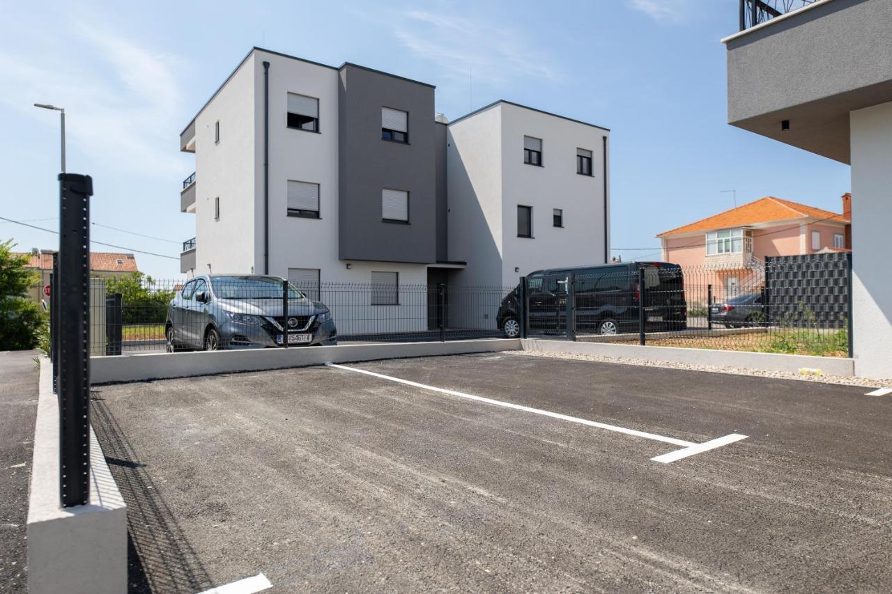 Apartments Maya & Tina Τρογκίρ Εξωτερικό φωτογραφία